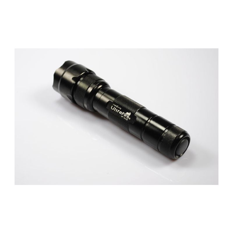 UltraFire WF-502B U2 kompaktní LED svítilna 1300 lumenů pro outdoorové aktivity odolný design doprava zdarma