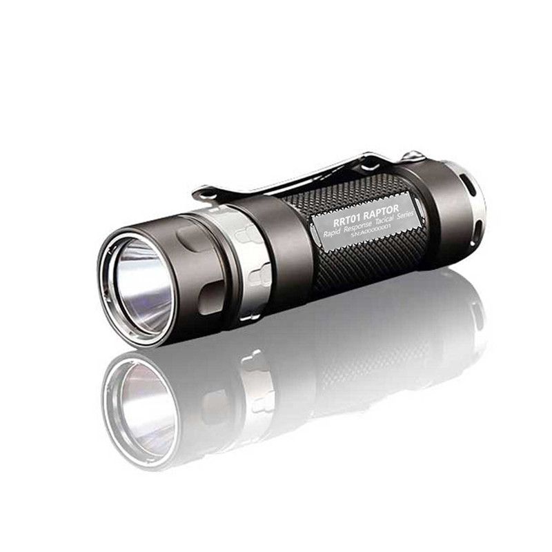 JETBeam JET-RRT01 XP-L LED svítilna 950 lumenů kompakt pro kempování každodenní nošení a outdoor osvětlení