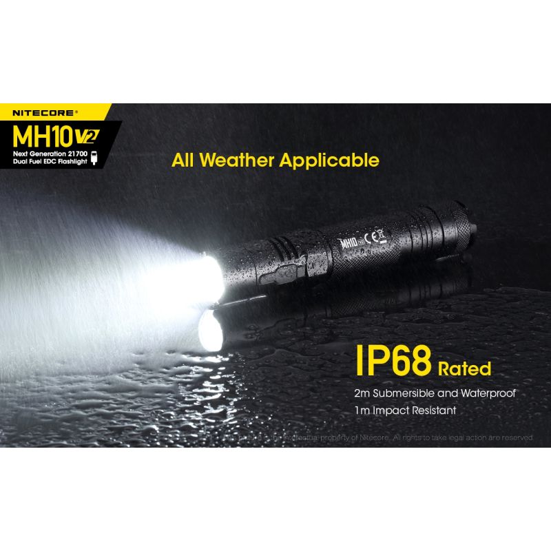 NITECORE MH10 V2 LED svítilna 1000 lumenů USB-C. Kompaktní, spolehlivá pro venkovní osvětlení.