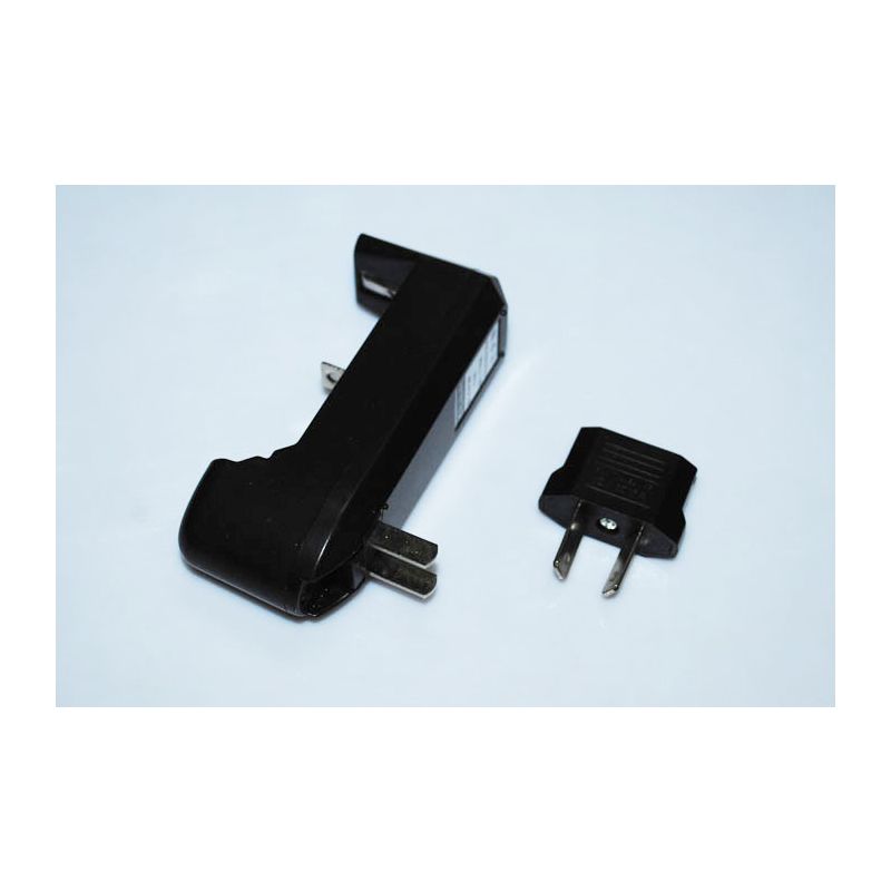 UltraFire Inteligentní Jednobuněčná Nabíječka pro Baterie 18650, CR123A, AAA & Více – Kompaktní & Bezpečná