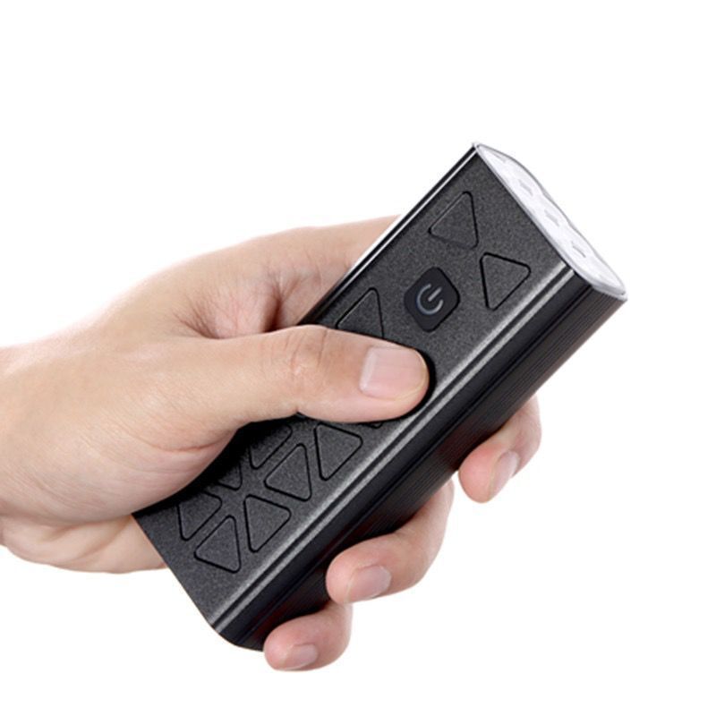 NiteBeam BR08 Cyklistická Světla: 10000 Lumenů, USB Dobíjecí LED Přední Světlo na Kolo pro Noční Jízdu