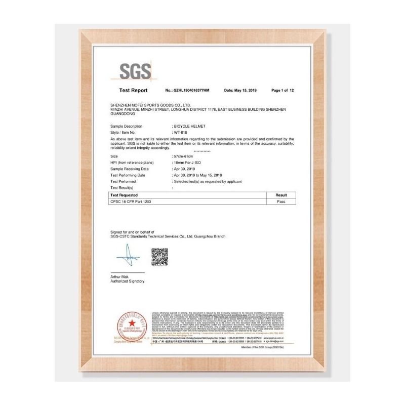 ROCKBROS Cyklistická Helma s LED Svítilnou a Magnetickými Brýlemi – Ultralehká pro Bezpečnost na Kolo