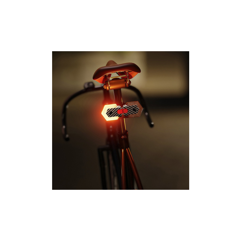 CarryBright Karbonové světlo na kolo | Blinkry na kolo USB dobíjecí, LED, přední+zadní, dálkové ovládání, vodotěsné