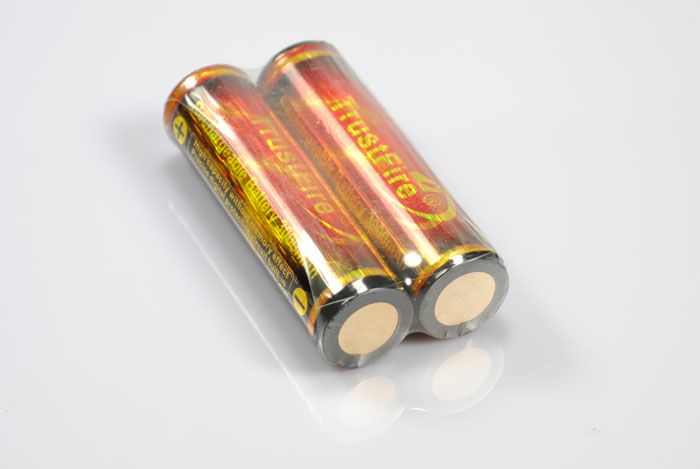 TrustFire 18650 Dobíjecí Li-ion Baterie 3000mAh – Velká Kapacita pro Svítilny a Elektronická Zařízení, Stabilní Výkon