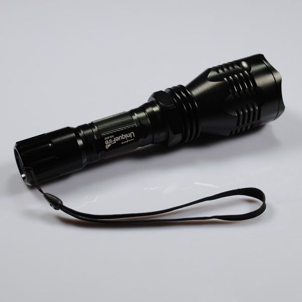 UniqueFire HS-802 Červené Světlo LED Baterka – Dlouhý Dosah 500m pro Lovce & Noční Aktivity. Vodotěsná!