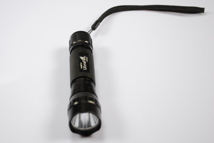 **UltraFire WF-501B LED svítilna 1300 lumenů, 5 režimů – Odolná, USB dobíjení, Outdoor, Profesionál**