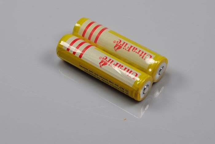 UltraFire BRC 18650 3600mAh Dobíjecí Baterie Li-ion - Vysoká Kapacita & Bezpečnost pro Zařízení