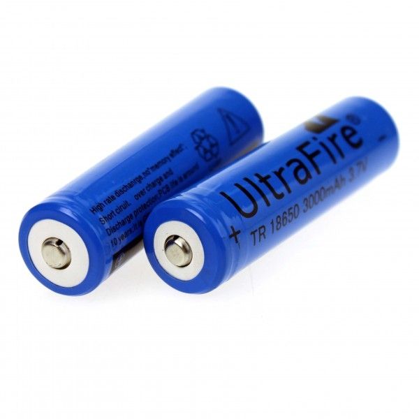 Ultrafire TR 3000mAh 3.7V 18650 Li-ion vysokokapacitní pár rychlenabíjecích baterií pro svítilnu a elektronické cigarety