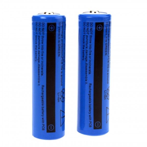 Ultrafire TR 3000mAh 3.7V 18650 Li-ion vysokokapacitní pár rychlenabíjecích baterií pro svítilnu a elektronické cigarety