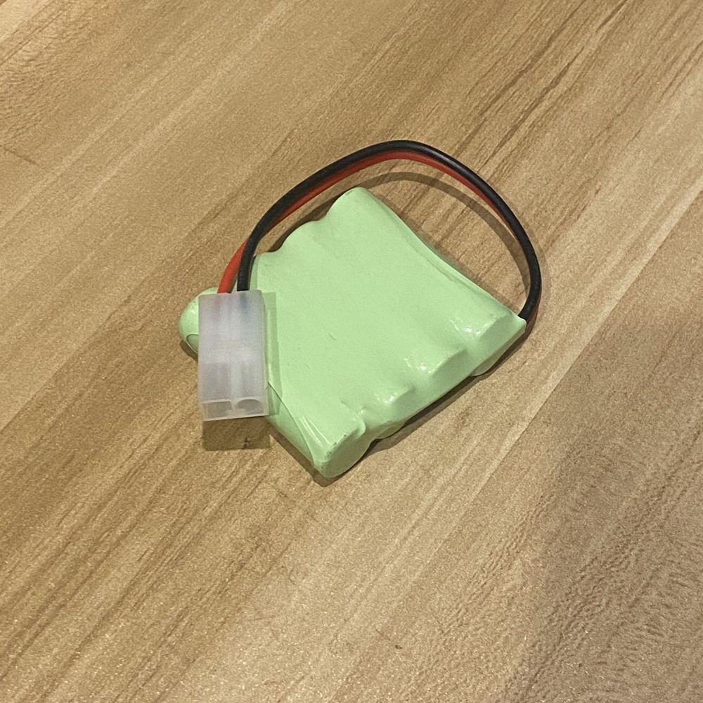 4.8V AA 1800mAh Ni-MH dobíjecí baterie, ekologická, dlouhotrvající energie pro hračky a dálkově ovládaná zařízení.