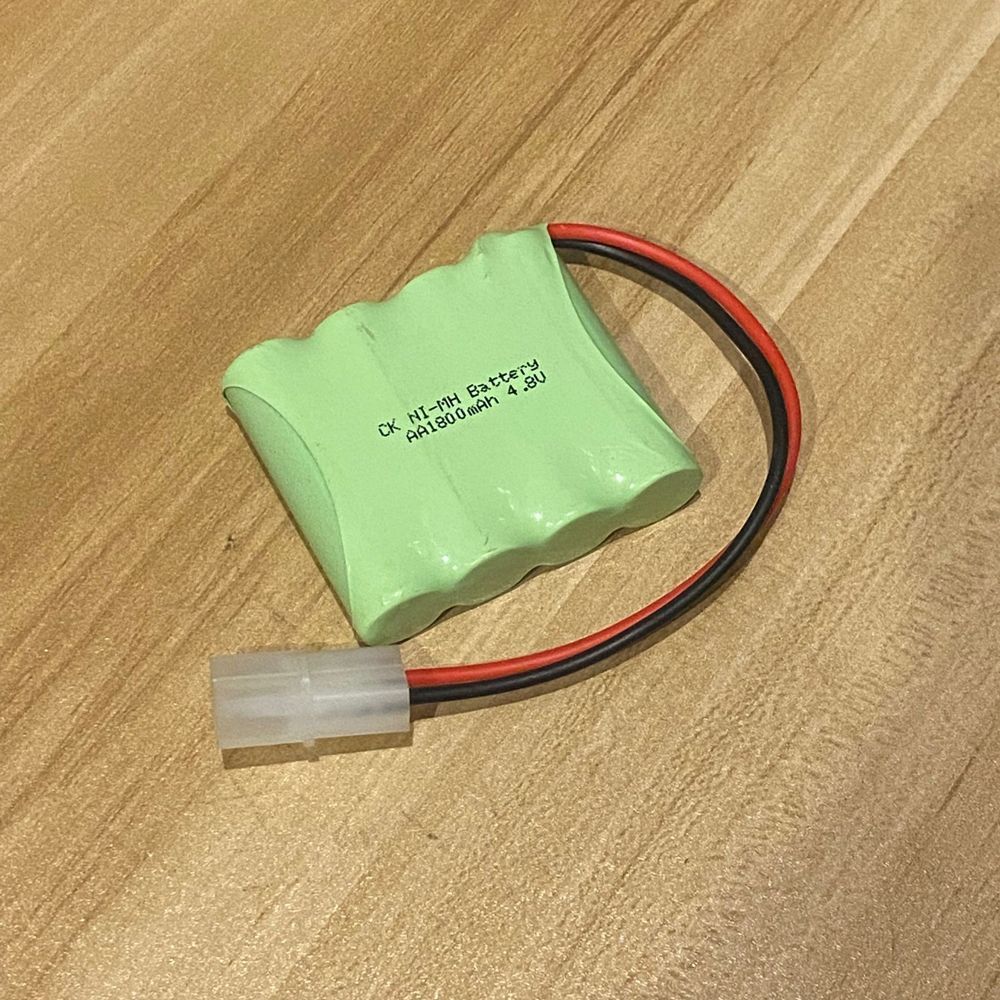4.8V AA 1800mAh Ni-MH dobíjecí baterie, ekologická, dlouhotrvající energie pro hračky a dálkově ovládaná zařízení.
