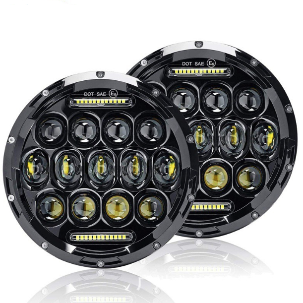 **7" 75W LED Světlomet pro Harley & Jeep Wrangler: Kulatý Vodotěsný Reflektor s DRL & Směrovkou**