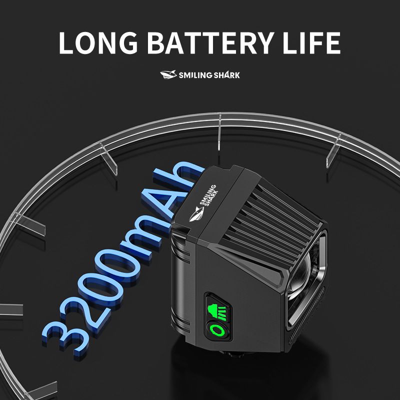 SMILING SHARK EVO1700 Přední cyklistické světlo, USB-C nabíjecí, vodotěsné, vícemódové LED světlo na kolo
