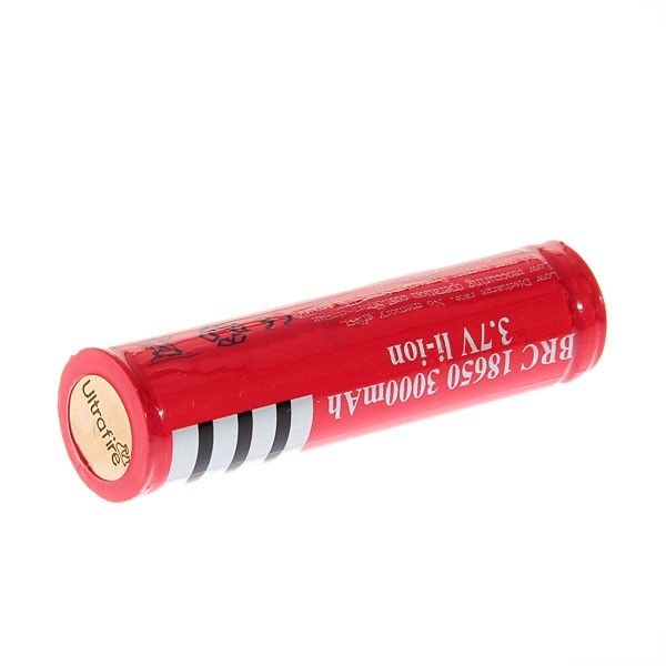 **UltraFire 18650 3.7V 3000mAh chráněná Li-ion dobíjecí baterie pro spolehlivý výkon a dlouhou životnost**